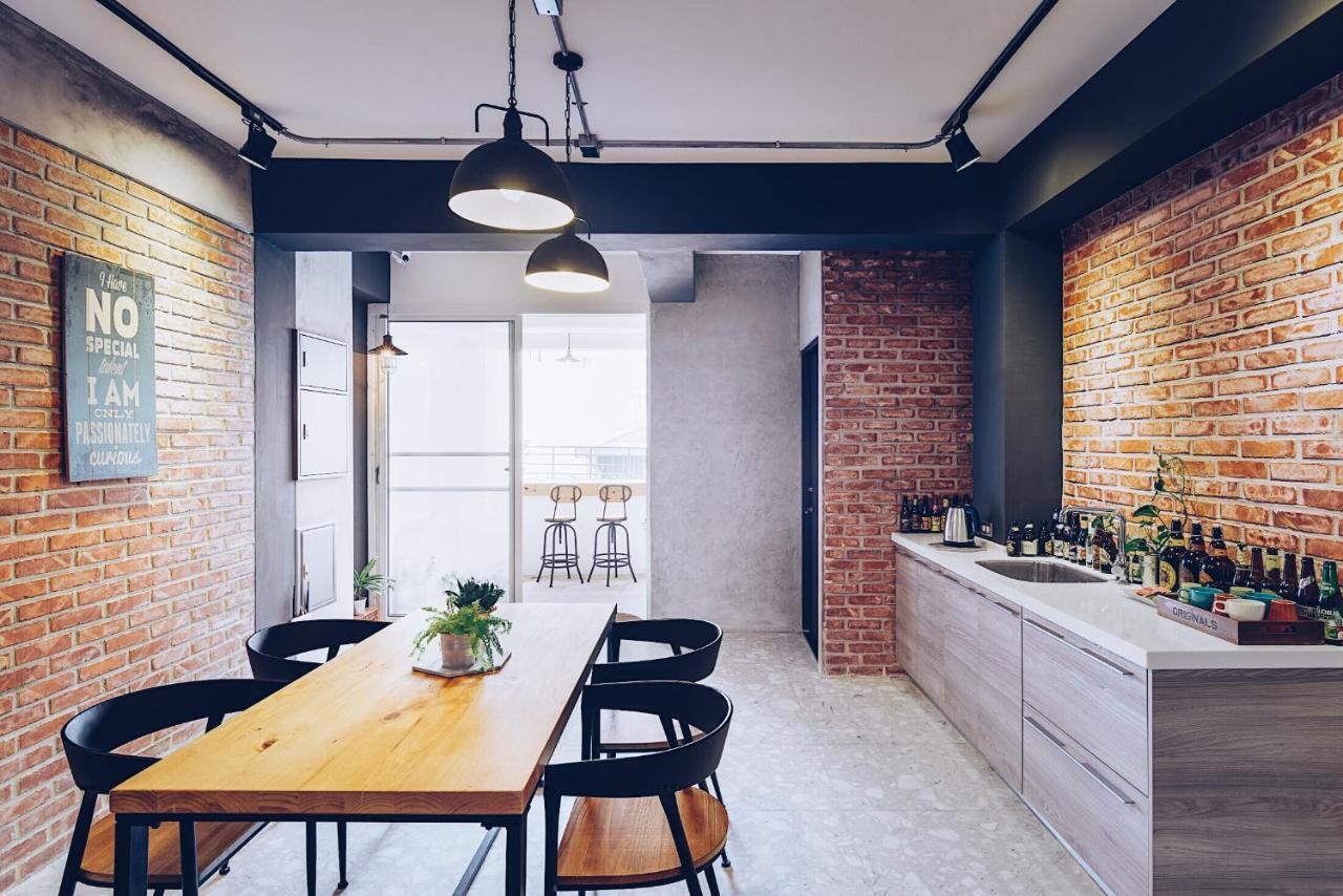 Mutter Apartment Tainan Exterior photo